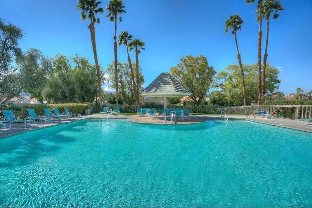 Desert Breezes Resort Palm Desert Exteriér fotografie