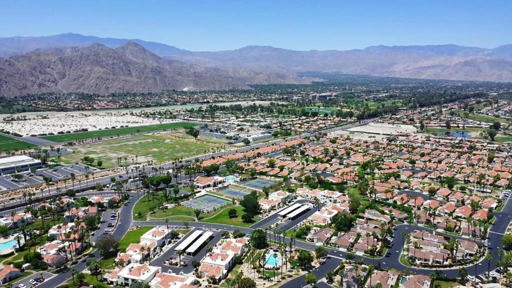 Desert Breezes Resort Palm Desert Exteriér fotografie
